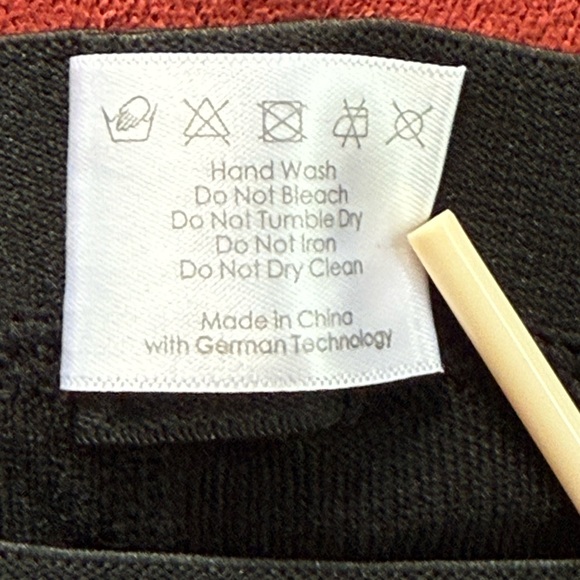 Sleep Slimmers compression leggings.  XL Black - Picture 6 of 7